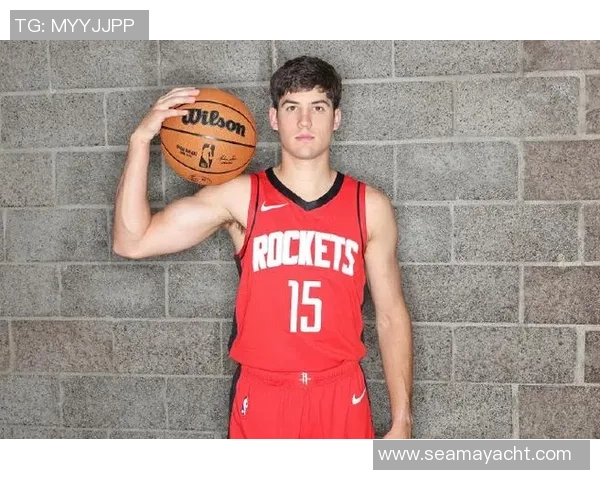 火箭主教练点评新秀谢泼德防守表现：抢断能力突出但防守平衡性待提升，新秀防守提升策略曝光